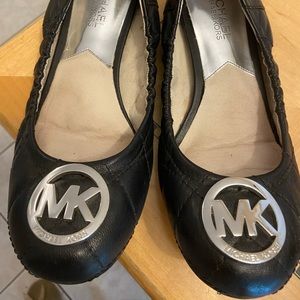MK Ballerina Flats